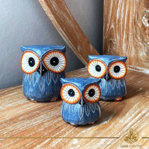 Owls wooden set hand carved white wash and blue colors. Decore and spiritual items at Gaia Center in Cyprus. Shop online at https://gaia-center.com. Cyprus and Worldwide shipping.