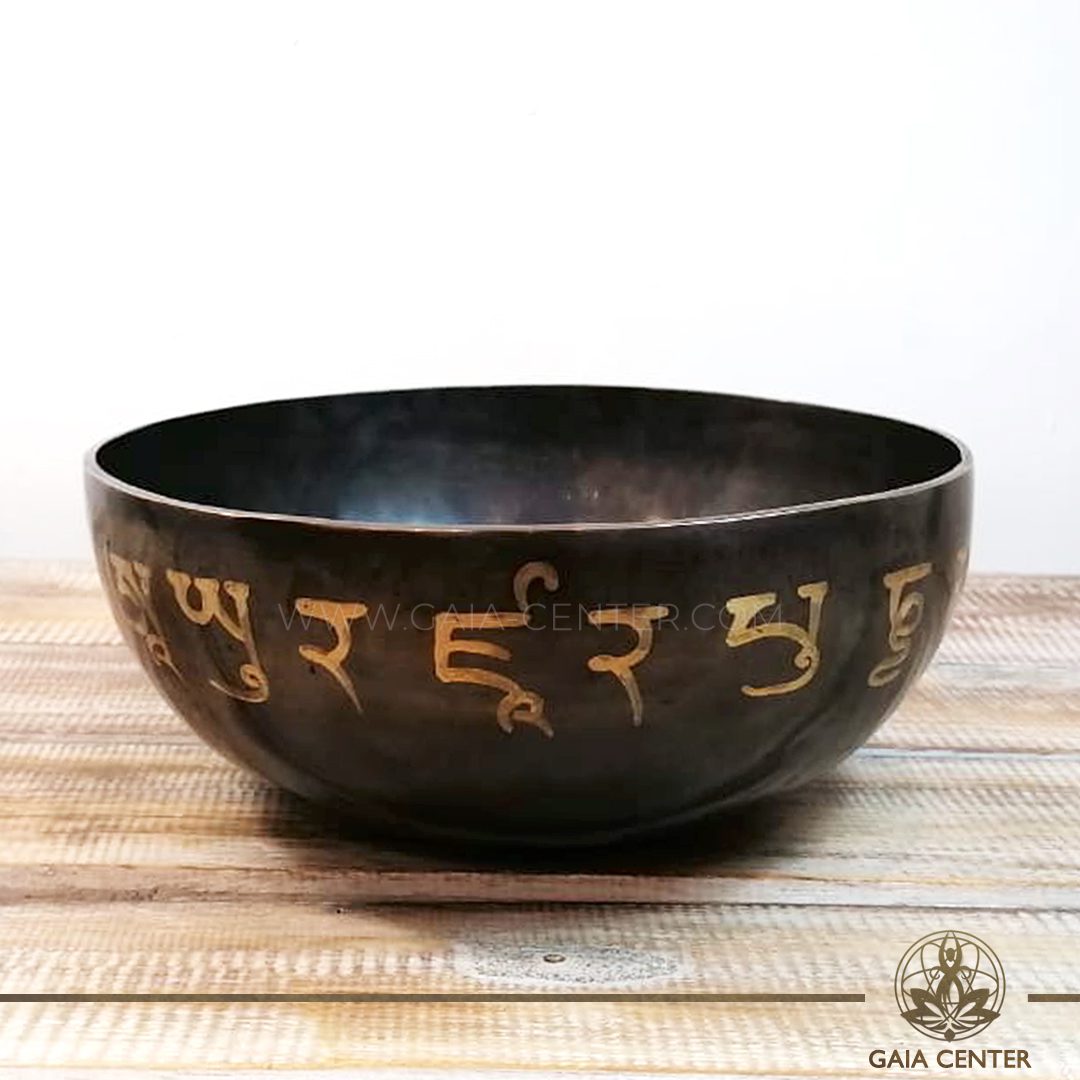 Sining Bowl metal for Sound Healing Therapy engraved mantra and Tara Goddess at GAIA CENTER | CYPRUS. Original from Nepal. Cyprus delivery to: Limassol, Paphos, Nicosia, Larnaca, Paralimni, Strovolos. Including provinces and small suburbs. Europe and International Worldwide shipping. Wholesale and Retail. Shop online for Singing Bowls: https://gaia-center.com