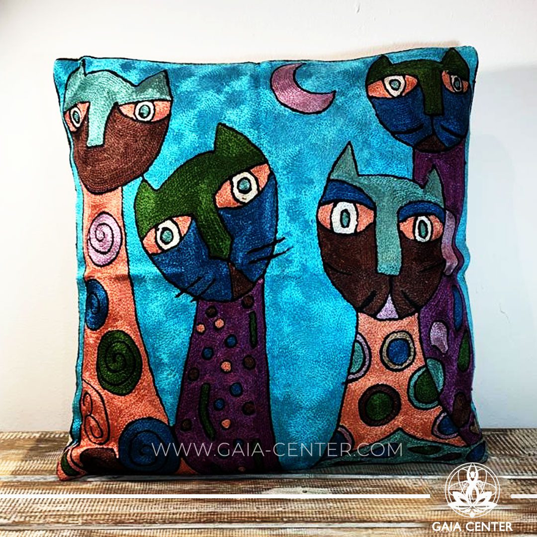 Decorative Cushion Cover Abstract from soft Kashmiri Art Silk 18x18". Great selection of artistic covers at Gaia Center in Cyprus. Cyprus delivery to: Limassol, Paphos, Nicosia, Larnaca, Paralimni, Strovolos. Including provinces and small suburbs. Europe and International Worldwide shipping. Wholesale and Retail. Shop online: https://gaia-center.com