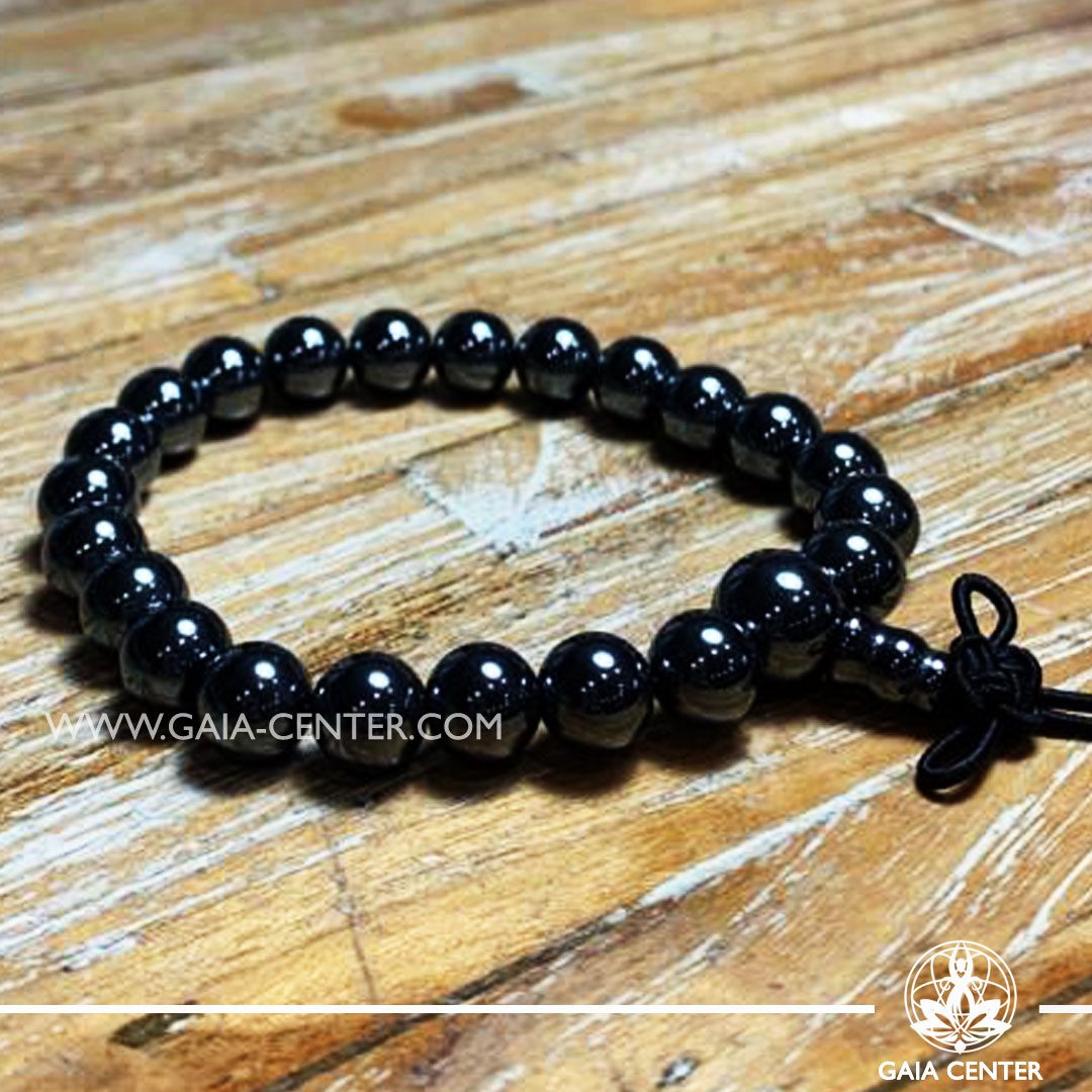 Hematite Crystal Power Bracelet with Guru bead and tibetan knot. Healing Crystals and Gemstone selection at Gaia Center | Cyprus.