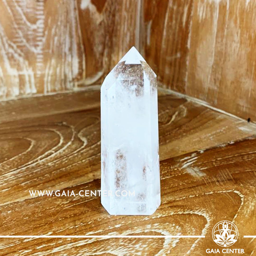 Crystal Point Polished Clear Quartz Crystal 8.5 cm. Crystal and Gemstone selection at Gaia Center | Cyprus.