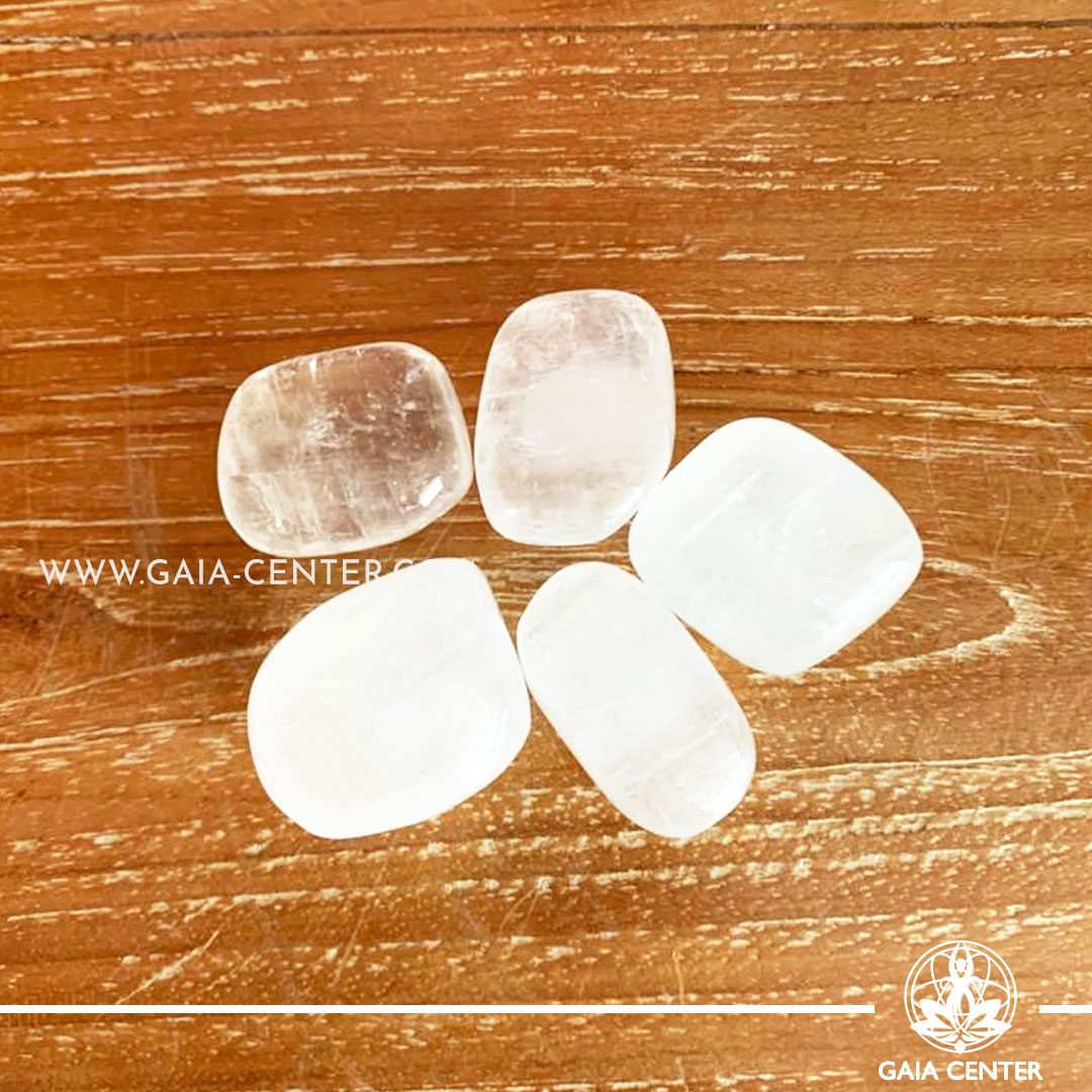 Crystal Calcite Optical Tumbled Stones 20-30mm shape. Crystals and semiprecious gemstone selection at GAIA CENTER | Cyprus.