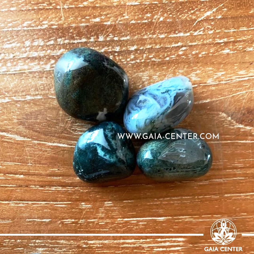 Agate Moss Green Tumbled Stones, size 20-30mm. Crystals and Gemstone selection at GAIA CENTER | Cyprus.