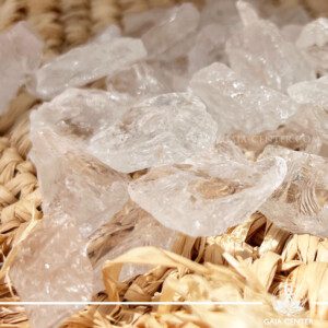 Raw Clear Quartz Crystal Rough Stone – Gaia Center Crystal Shop in Cyprus. Order online top quality crystals, Cyprus islandwide delivery: Limassol, Larnaca, Paphos, Nicosia. Europe and Worldwide shipping.