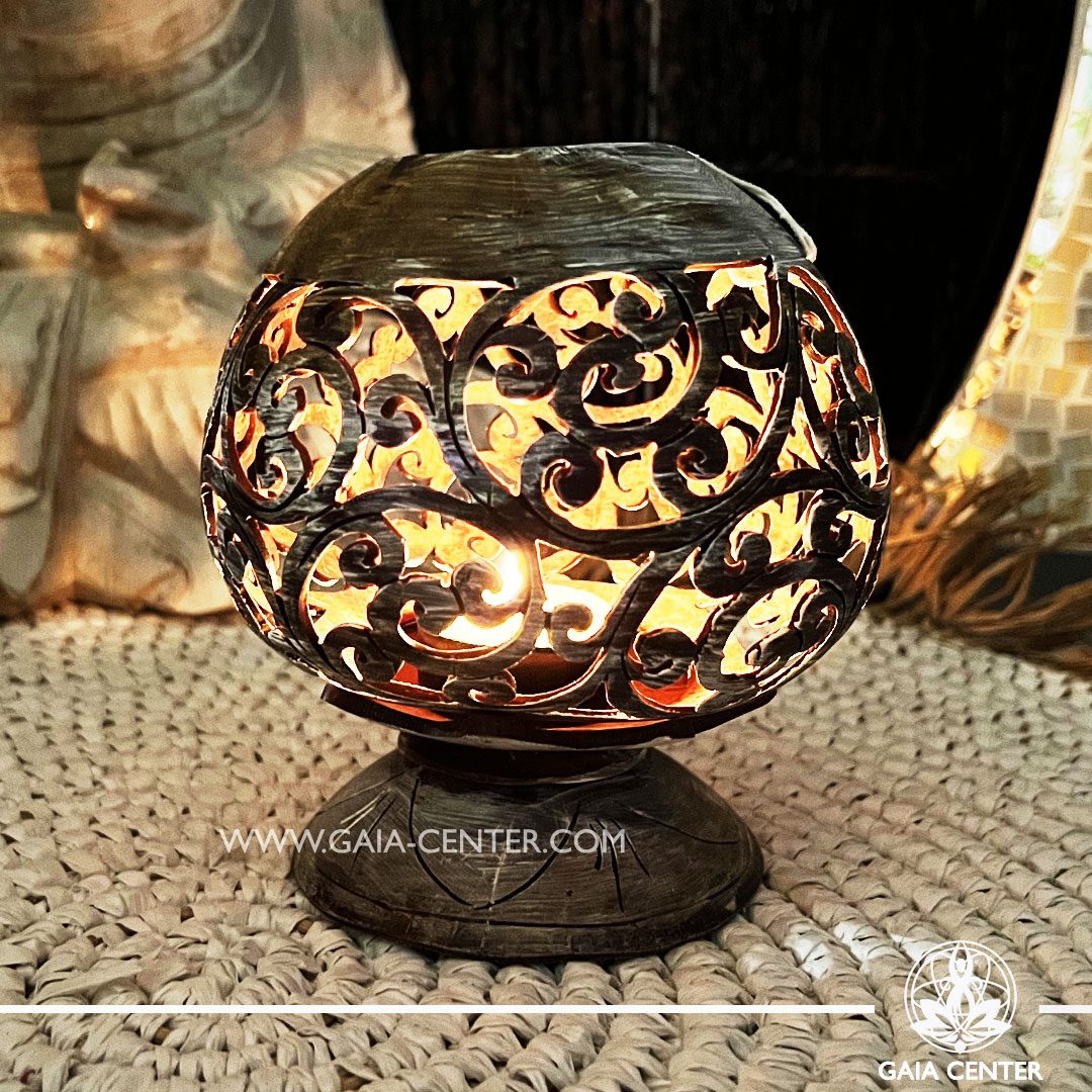 Coconut shell teal light candle holder. Soft ambient made from natural eco friendly materials - coconut hand carved by Balinese artisans. Artistic design with white wash elements. Decore and spiritual items at Gaia Center in Cyprus. Shop online at https://gaia-center.com. Cyprus island delivery: Limassol, Nicosia, Paphos, Larnaca. Europe and Worldwide shipping.