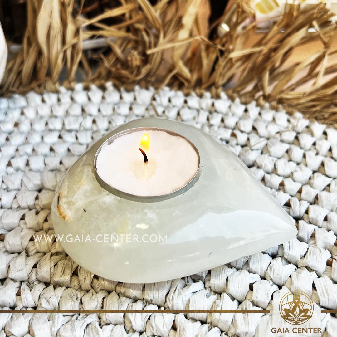 Crystal Candle Holder - White Onyx. Crystal and Gemstone selection at Gaia Center | Cyprus. Shop online at https://gaia-center.com. Cyprus island delivery: Limassol, Nicosia, Paphos, Larnaca. Europe and Worldwide shipping.
