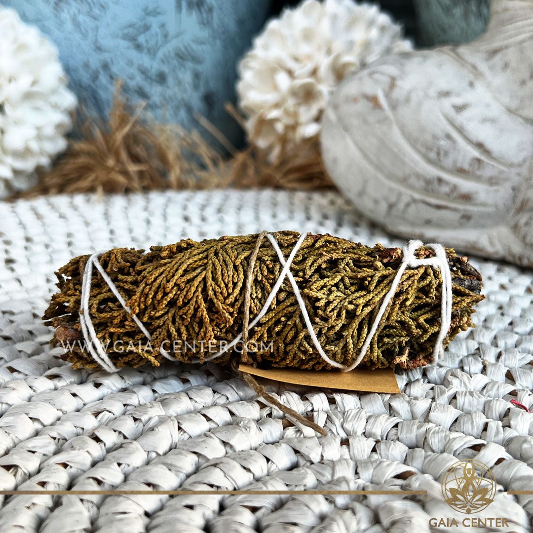 Juniper herbal smudge stick bundles for smudging ceremonies and space clearing at Gaia Center | Crystals and Incense shop in Cyprus. Order online, Cyprus islandwide delivery: Limassol, Paphos, Larnaca, Nicosia. Europe and worldwide shipping.