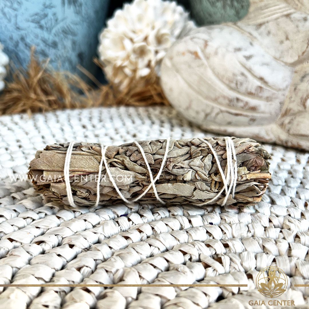 Californian White Sage small smudge stick bundles for smudging ceremonies and space clearing at Gaia Center | Crystals and Incense shop in Cyprus. Order online, Cyprus islandwide delivery: Limassol, Paphos, Larnaca, Nicosia. Europe and worldwide shipping.