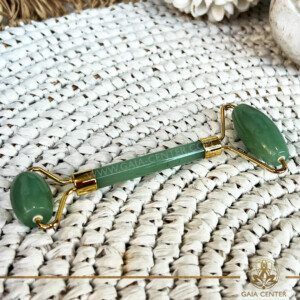Green Aventurine Crystal Face Massage Roller. Crystal and Gemstone Jewellery Selection at Gaia Center Crystal Shop in Cyprus. Order online, Cyprus islandwide delivery: Limassol, Larnaca, Paphos, Nicosia. Europe and Worldwide shipping.