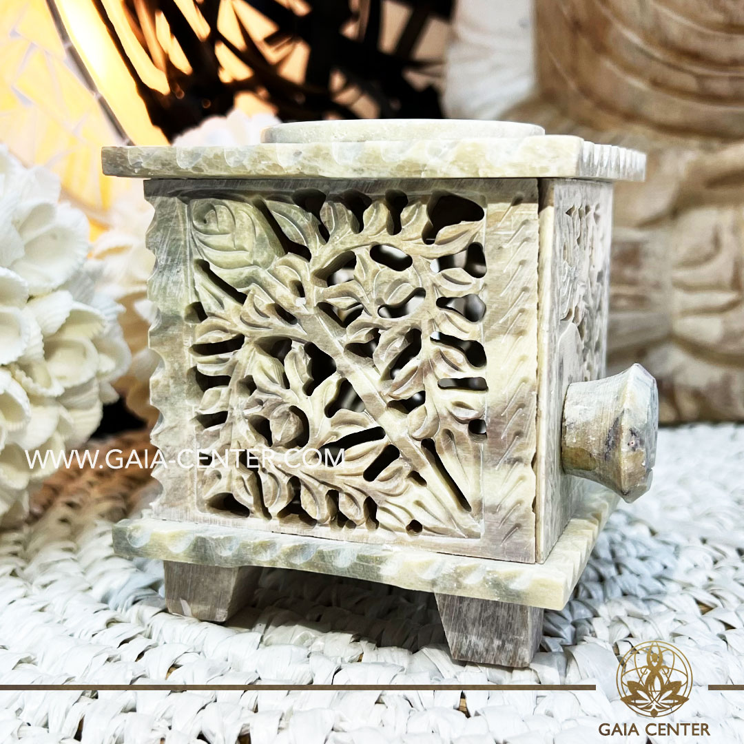 Essential Oil Burner or Wax Melt Burner - Rose Soapstone Natural Brown & White colors style. Aroma diffusers and oil burners selection ​at Gaia Center Crystals Incense shop in Cyprus. Order online: Cyprus islandwide delivery: Limassol, Paphos, Nicosia, Larnaca