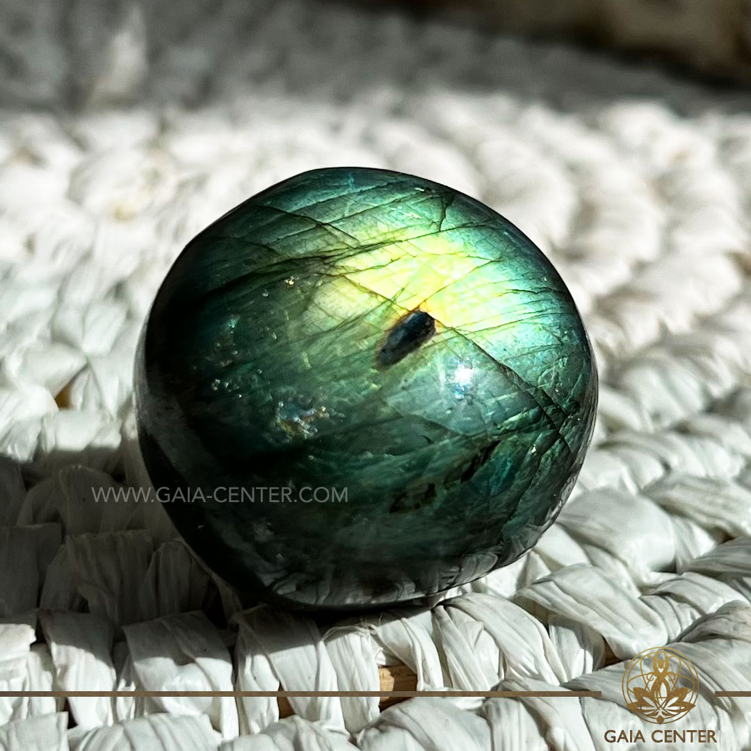 Labradorite Eye Large Tumblestone |Exclusive| from Madagascar at Gaia Center Crystal Shop in Cyprus. Crystal and Gemstone Jewellery Selection at Gaia Center in Cyprus. Order online, Cyprus islandwide delivery: Limassol, Larnaca, Paphos, Nicosia. Europe and Worldwide shipping.
