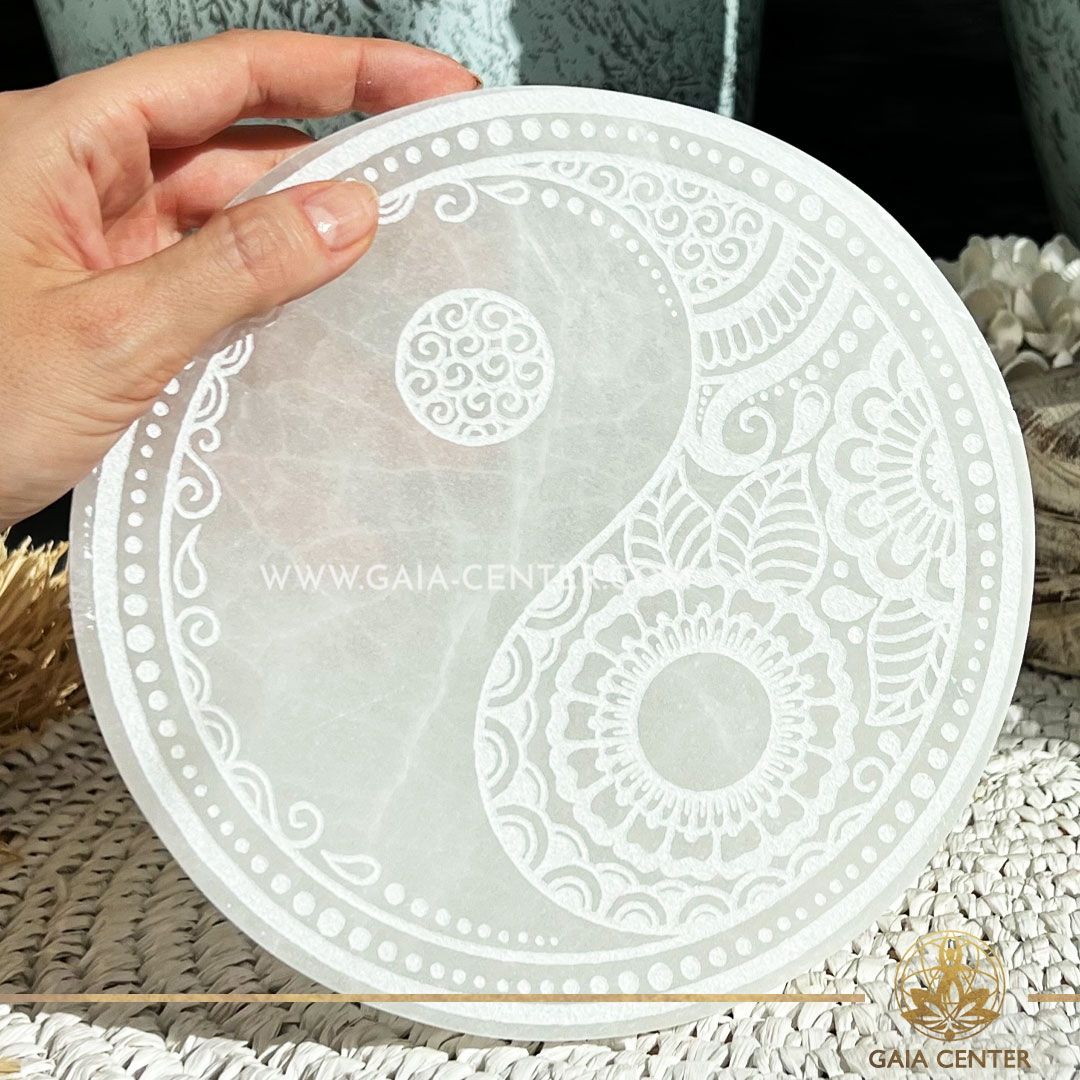 Selenite Crystal Charging Plate Yin Yang |XL 18cm| at Gaia Center Crystal shop in Cyprus. Crystal and Gemstone Jewellery Selection at Gaia Center in Cyprus. Order online, Cyprus islandwide delivery: Limassol, Larnaca, Paphos, Nicosia. Europe and Worldwide shipping.