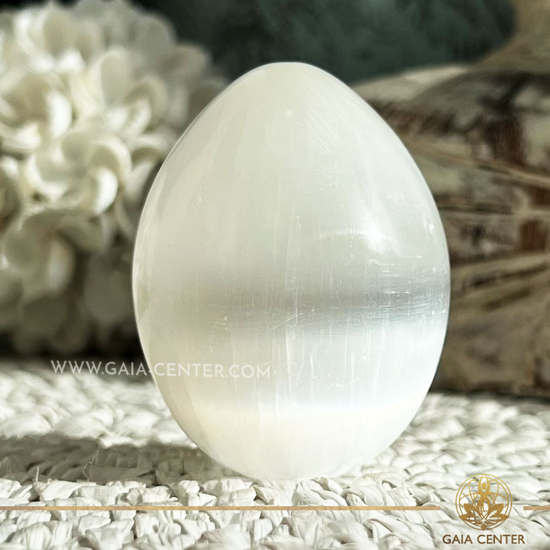 White Selenite crystal polished oval egg shape from Morocco at Gaia Center crystal shop in Cyprus. Crystal tumbled stones and rough minerals, drusy at Gaia Center crystal shop in Cyprus. Order crystals online top quality crystals, Cyprus islandwide delivery: Limassol, Larnaca, Paphos, Nicosia. Europe and Worldwide shipping.
