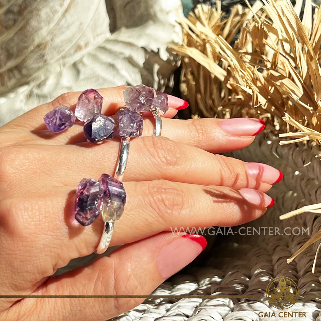 Ring with 2 Amethyst Quartz Crystal Points Silver Plated. Crystal and Gemstone Jewellery Selection at Gaia Center Crystal Shop in Cyprus. Order crystals online, Cyprus islandwide delivery: Limassol, Larnaca, Paphos, Nicosia. Europe and Worldwide shipping.