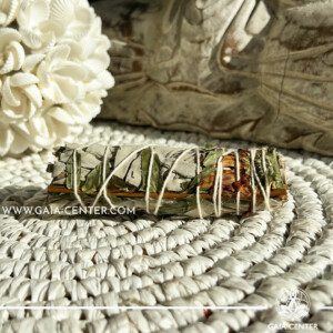Peaceful Sage Smudge Stick |10cm| Californian white Sage Smudge stick bundles for smudging ceremonies and space clearing at Gaia Center | Crystals and Incense shop in Cyprus. Order online, Cyprus islandwide delivery: Limassol, Paphos, Larnaca, Nicosia. Europe and worldwide shipping.