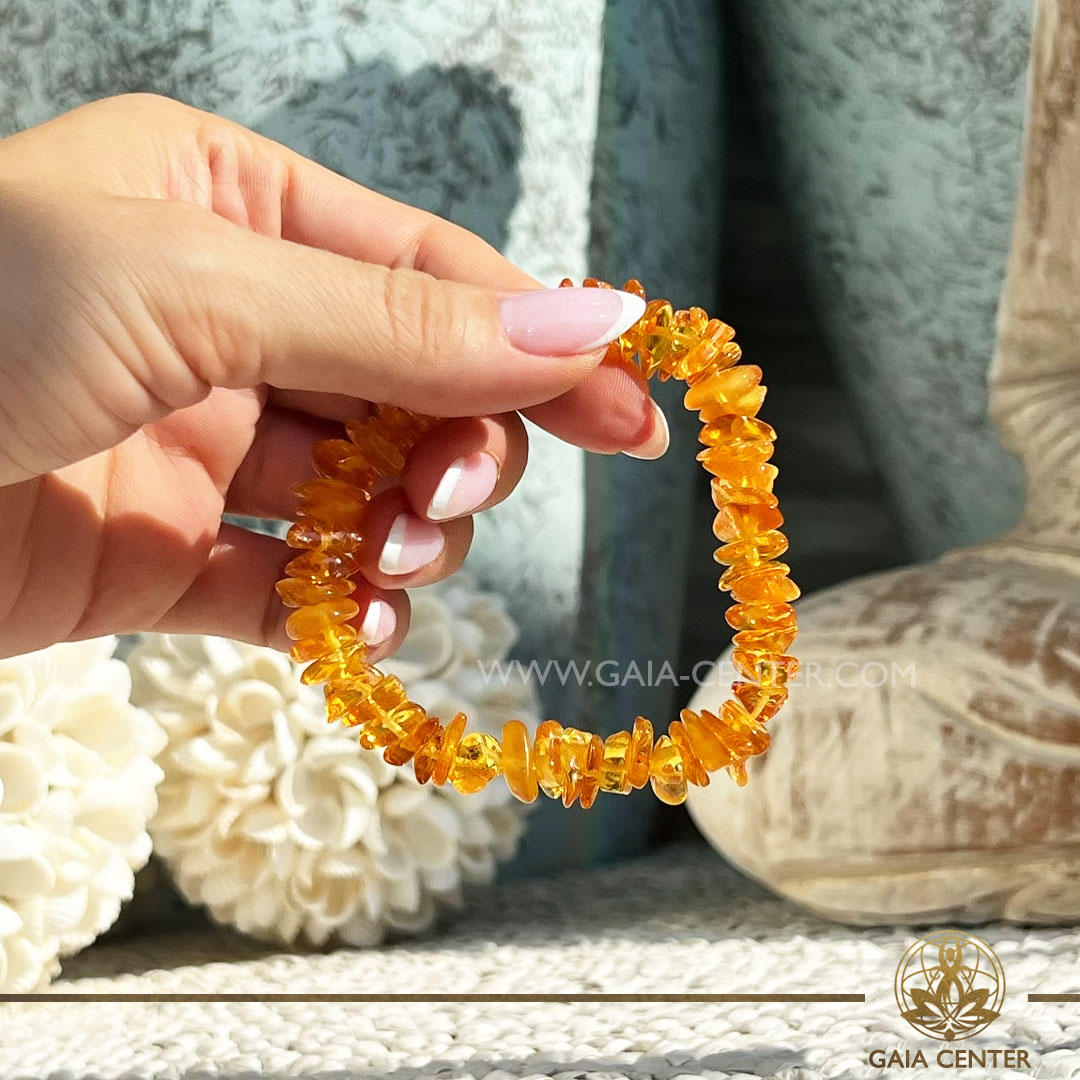Honey Amber Chip Bracelet | Lithuania at Gaia Center Crystal shop in Cyprus. Crystal and Gemstone Jewellery Selection at Gaia Center in Cyprus. Order online, Cyprus islandwide delivery: Limassol, Larnaca, Paphos, Nicosia. Europe and Worldwide shipping.