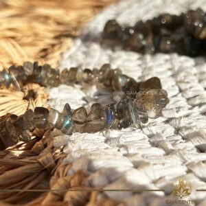 Labradorite Bracelet Freeform Chip AA Grade at Gaia Center Crystal shop in Cyprus. Crystal and Gemstone Jewellery Selection at Gaia Center in Cyprus. Order online, Cyprus islandwide delivery: Limassol, Larnaca, Paphos, Nicosia. Europe and Worldwide shipping.