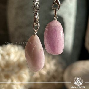 Pink Kunzite Polished Pendant with Sterling silver setting at GAIA CENTER Crystal Shop in Cyprus. Kunzite is renowned for its soothing energy, making this pendant an ideal companion for emotional healing. It may help alleviate stress, anxiety, and emotional wounds, fostering a sense of tranquility. Crystal and Gemstone Jewellery Selection at Gaia Center Crystal shop in Cyprus. Order online, Cyprus islandwide delivery: Limassol, Larnaca, Paphos, Nicosia. Europe and Worldwide shipping.