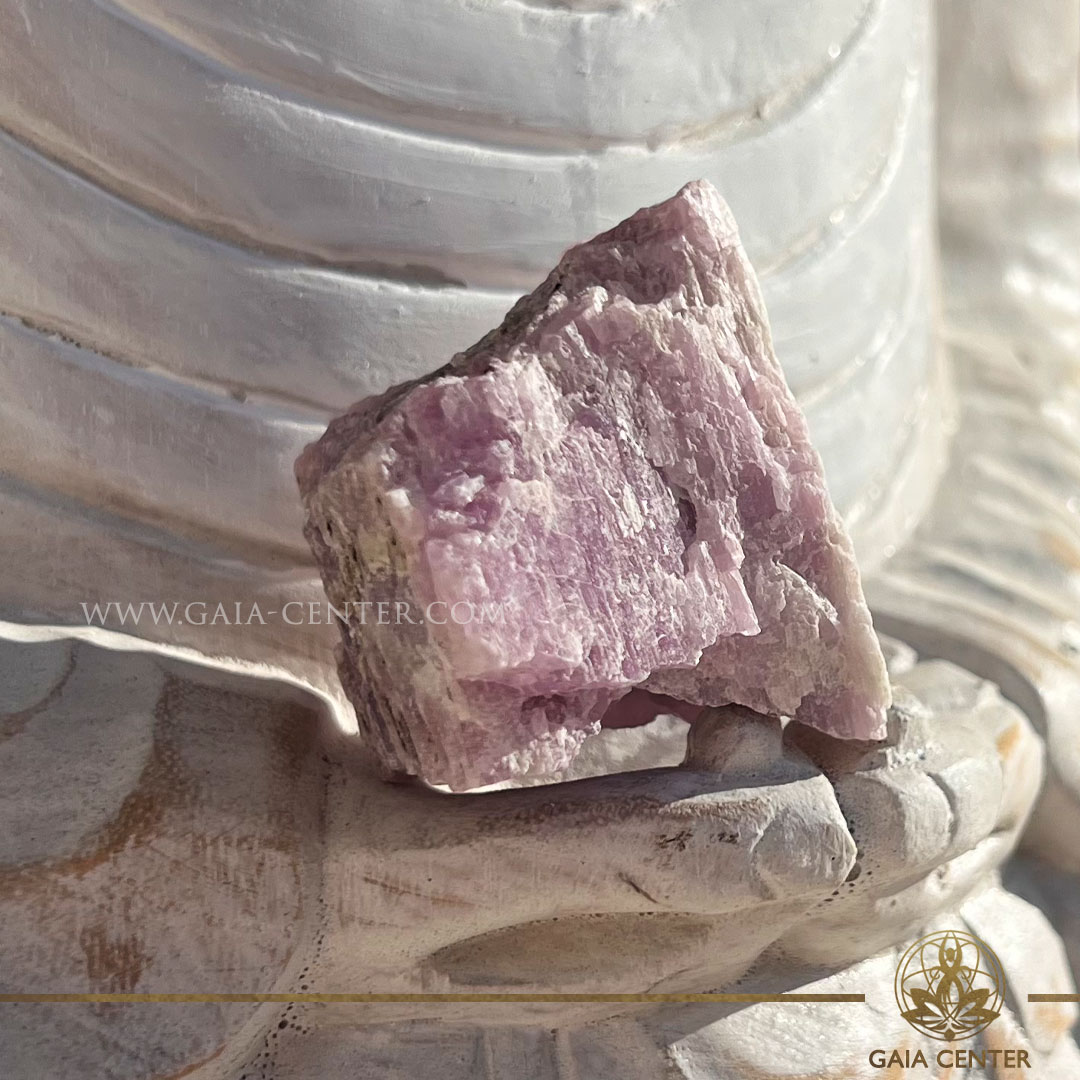 Pink Kunzite Natural Crystal Clusters from Nigeria available at Gaia Center Crystal shop in Cyprus. Kunzite, known for its ability to open the heart and promote unconditional love, emotional healing, and inner peace. Order and buy crystals online, Cyprus islandwide delivery: Limassol, Larnaca, Paphos, Nicosia. Europe and Worldwide shipping.